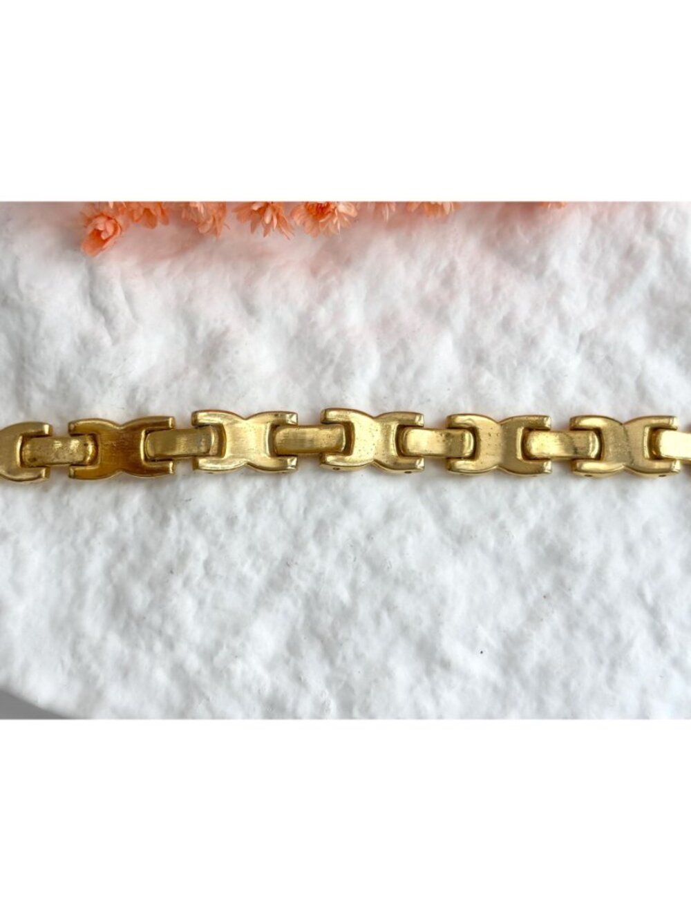 Fantasy Link Paneled Art Deco Inspired Gold Toned Chunky Vintage 80's Bracelet - Picture 7 of 13